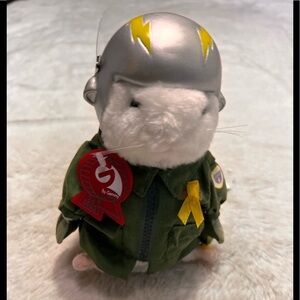 Dancing Hamster Captain Carl